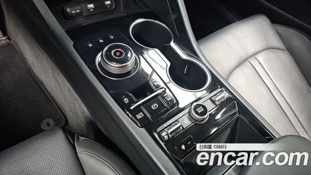 Kia K5 2022 — photo 12
