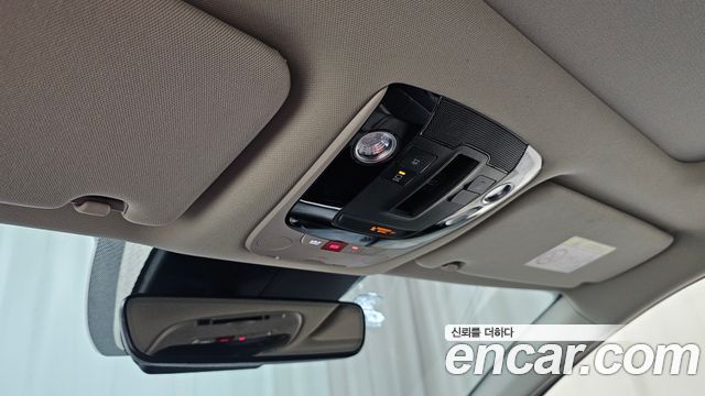 Kia K5 2022 — photo 24