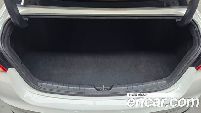 Kia K5 2022 — photo 26