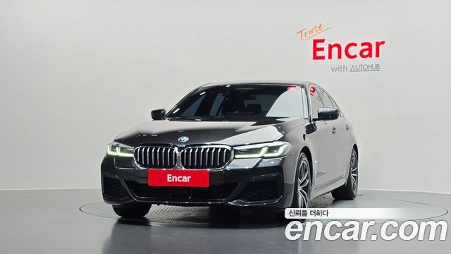 BMW 5-Series 2021 — photo 3