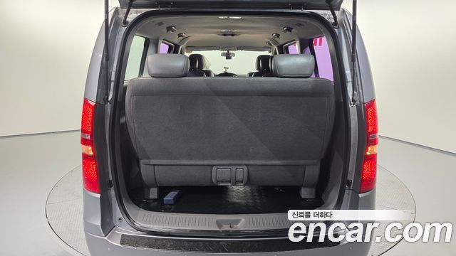 Hyundai Starex 2016 — photo 26
