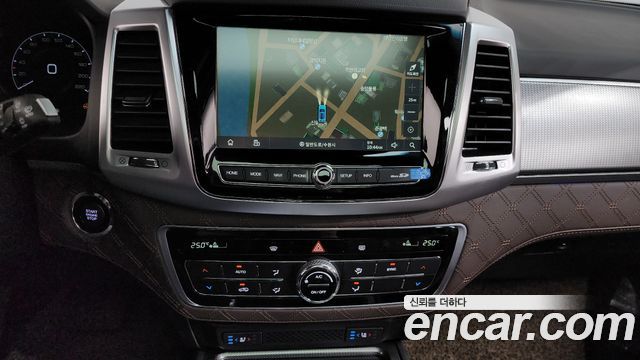 KG Mobility Rexton 2022 — photo 13
