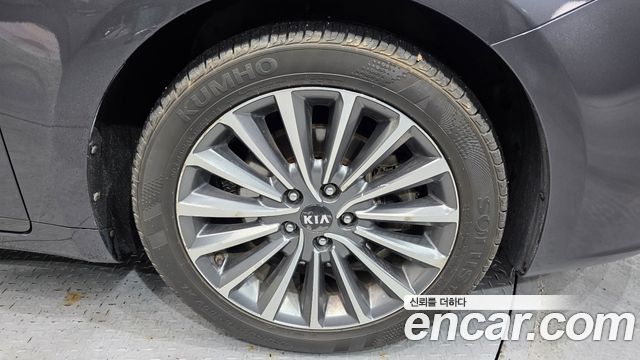 Kia K7 2016 — photo 5