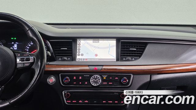 Kia K7 2016 — photo 15