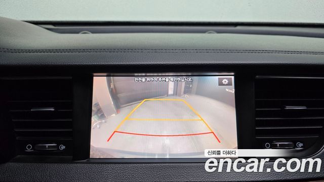 Kia K7 2016 — photo 16