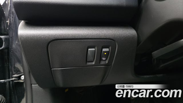 Renault Korea SM6 2019 — photo 13