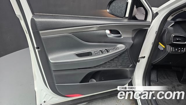 Hyundai Santafe 2020 — photo 14