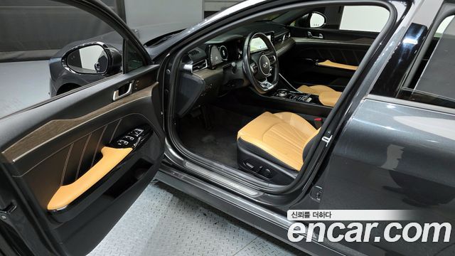 Kia K5 2021 — photo 13