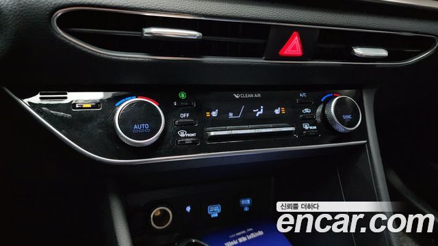 Hyundai Sonata 2021 — photo 16