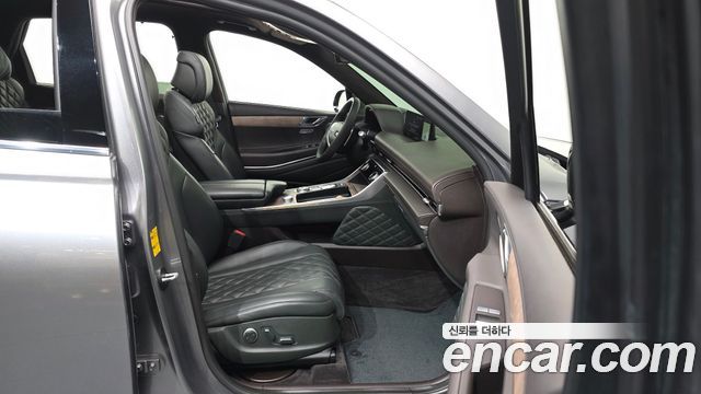 Genesis GV80 2020 — photo 17