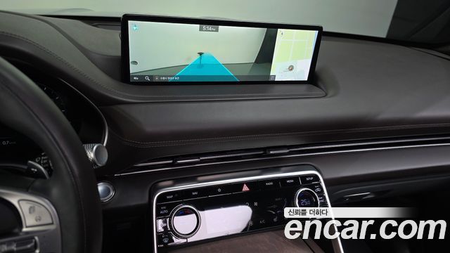 Genesis GV80 2020 — photo 20