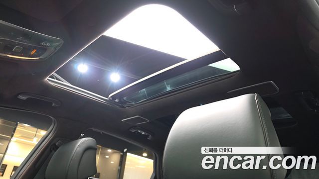 Genesis GV80 2020 — photo 24