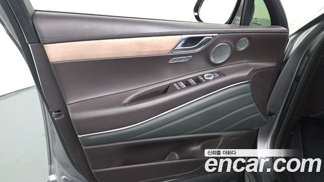 Genesis GV80 2020 — photo 14