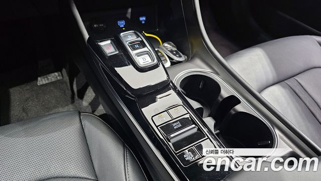 Hyundai Sonata 2023 — photo 12