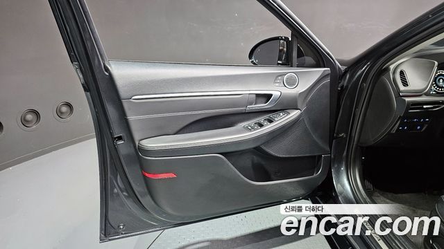 Hyundai Sonata 2023 — photo 14
