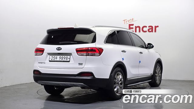 Kia Sorento 2015 — photo 2
