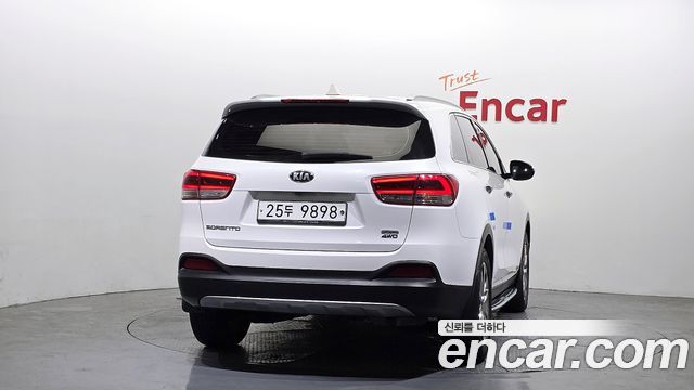 Kia Sorento 2015 — photo 4