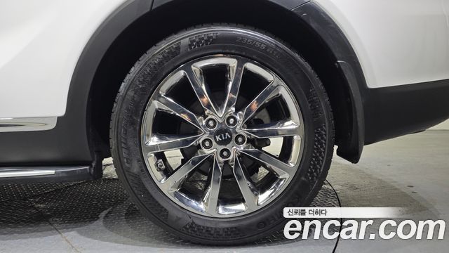 Kia Sorento 2015 — photo 7
