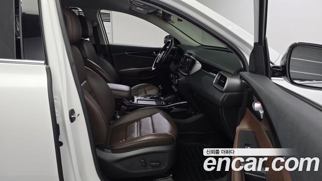 Kia Sorento 2015 — photo 16