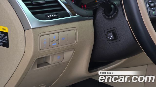 Hyundai Genesis 2016 — photo 21