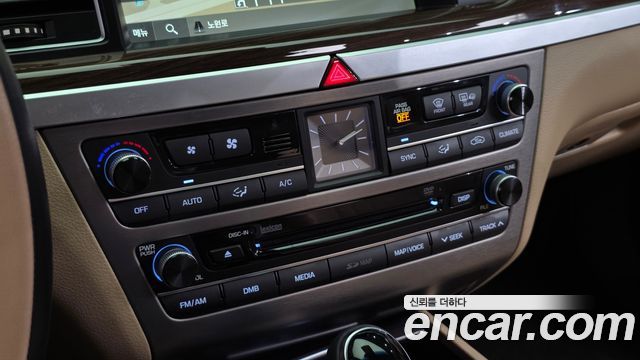 Hyundai Genesis 2016 — photo 23