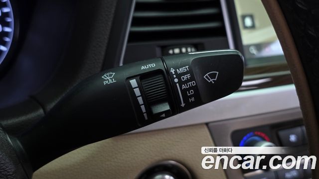 Hyundai Genesis 2016 — photo 28