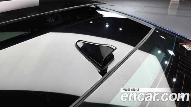 Hyundai Genesis 2016 — photo 32