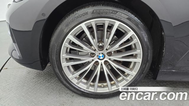 BMW 3-Series 2022 — photo 5
