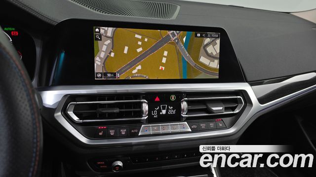 BMW 3-Series 2022 — photo 20