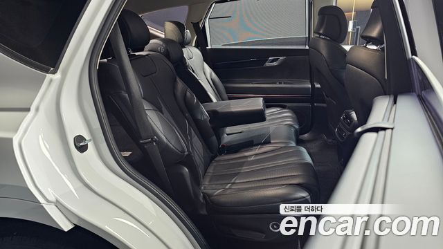Genesis GV80 2020 — photo 18