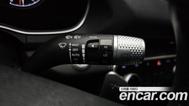 Genesis GV80 2020 — photo 25