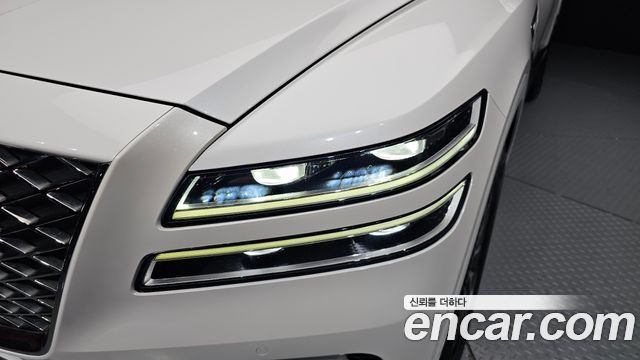 Genesis GV80 2020 — photo 8