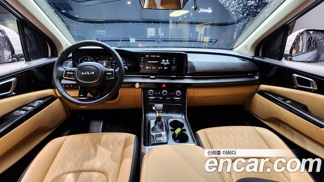 Kia Canival 2023 — photo 10