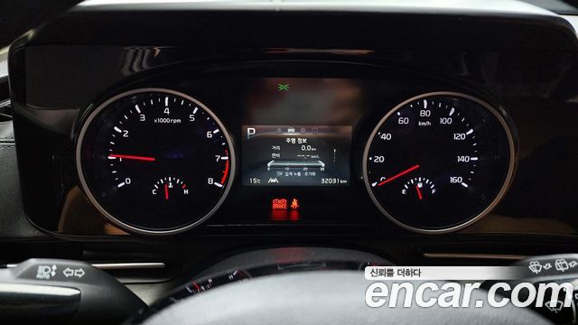 Kia Canival 2023 — photo 11