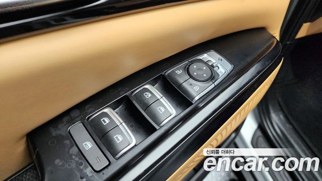 Kia Canival 2023 — photo 22
