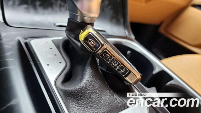 Kia Canival 2023 — photo 30