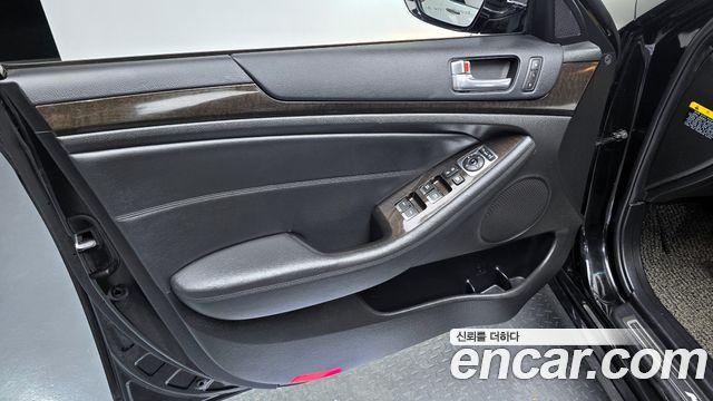 Kia K7 2014 — photo 14