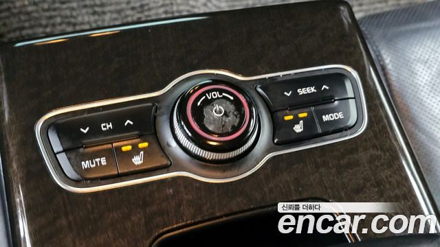 Kia K7 2014 — photo 29