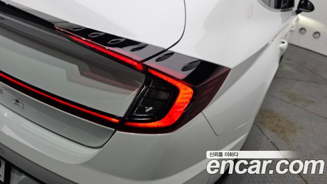 Hyundai Sonata 2021 — photo 9