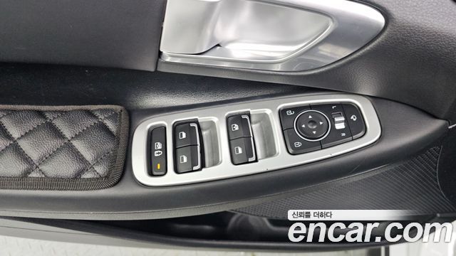 Hyundai Sonata 2021 — photo 30