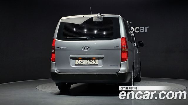 Hyundai Starex 2021 — photo 4