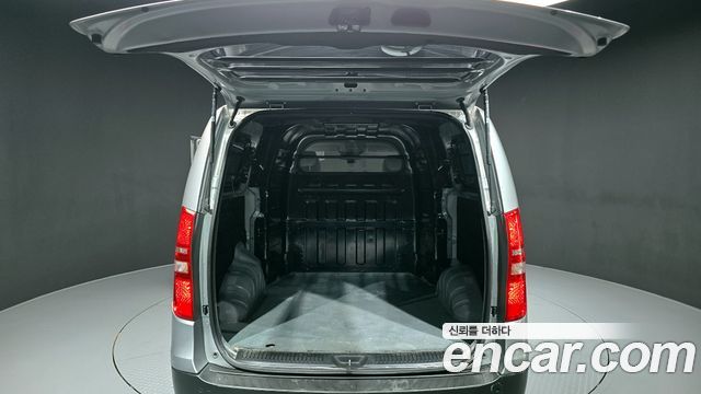 Hyundai Starex 2021 — photo 26