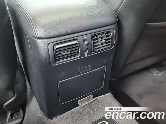 Infiniti M 2011 — photo 13
