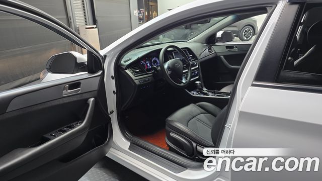 Hyundai Sonata 2018 — photo 10