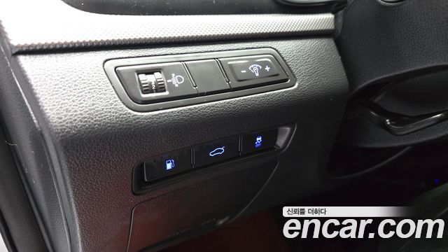 Hyundai Sonata 2018 — photo 15