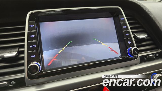 Hyundai Sonata 2018 — photo 16