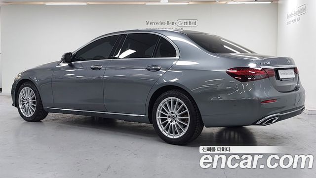 Mercedes-Benz E-Class 2021 — photo 2