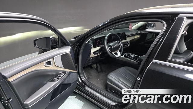 Kia K8 2023 — photo 10