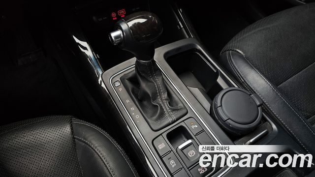 Kia Sorento 2016 — photo 12
