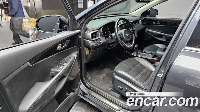 Kia Sorento 2016 — photo 13
